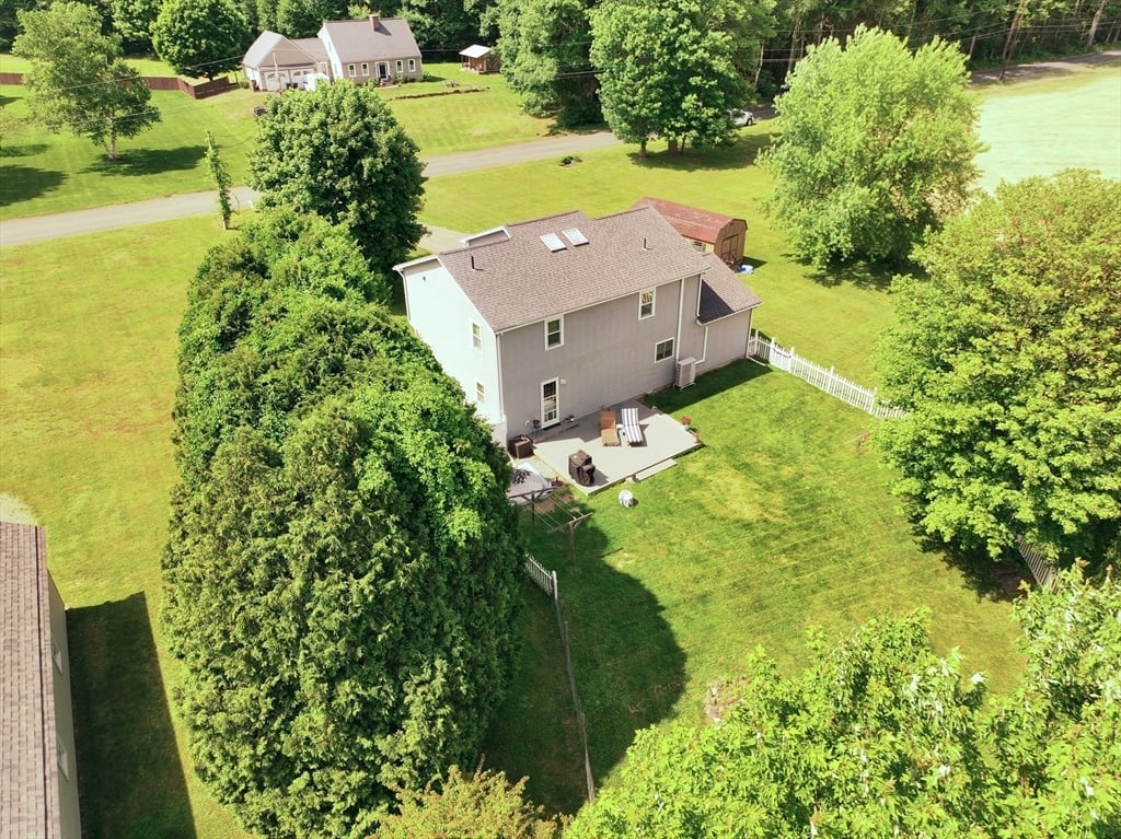 36 Swamp Road Photo 10