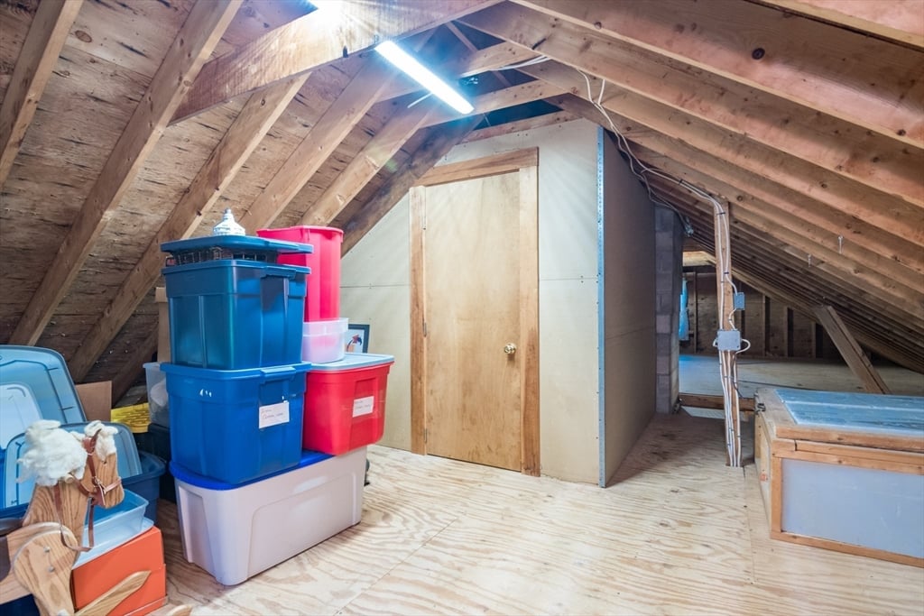 68 Highland Ave Photo 29