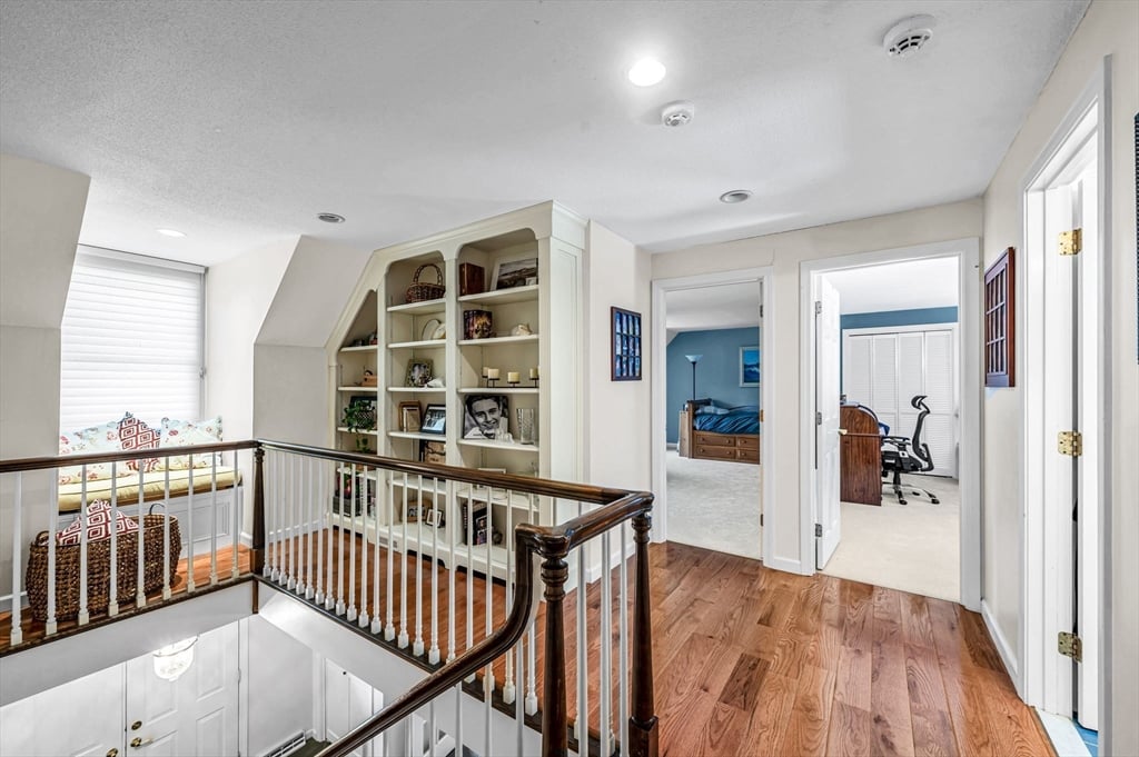 115 Williamsburg Dr Photo 18