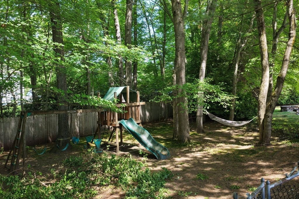 115 Williamsburg Dr Photo 39