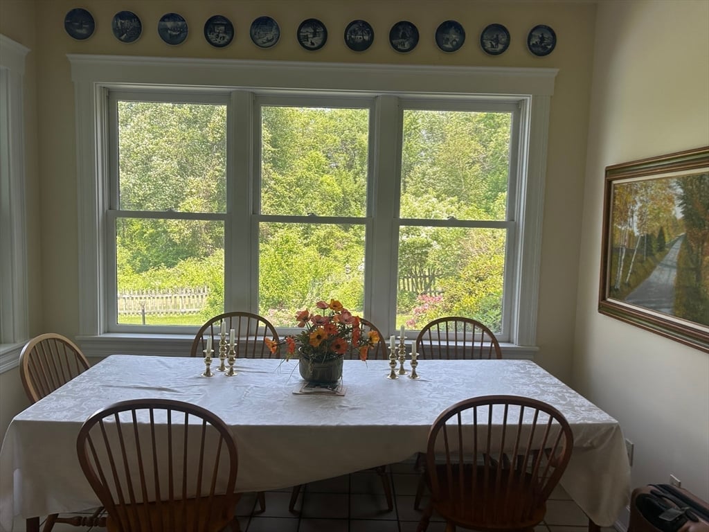 365 Middle St Photo 27