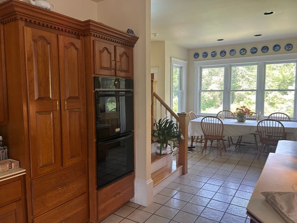 365 Middle St Photo 26