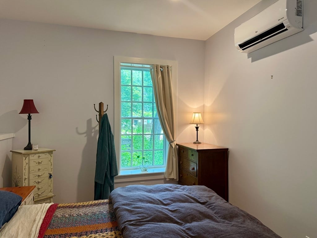 10 Deerfield Ave  #9 Photo 13