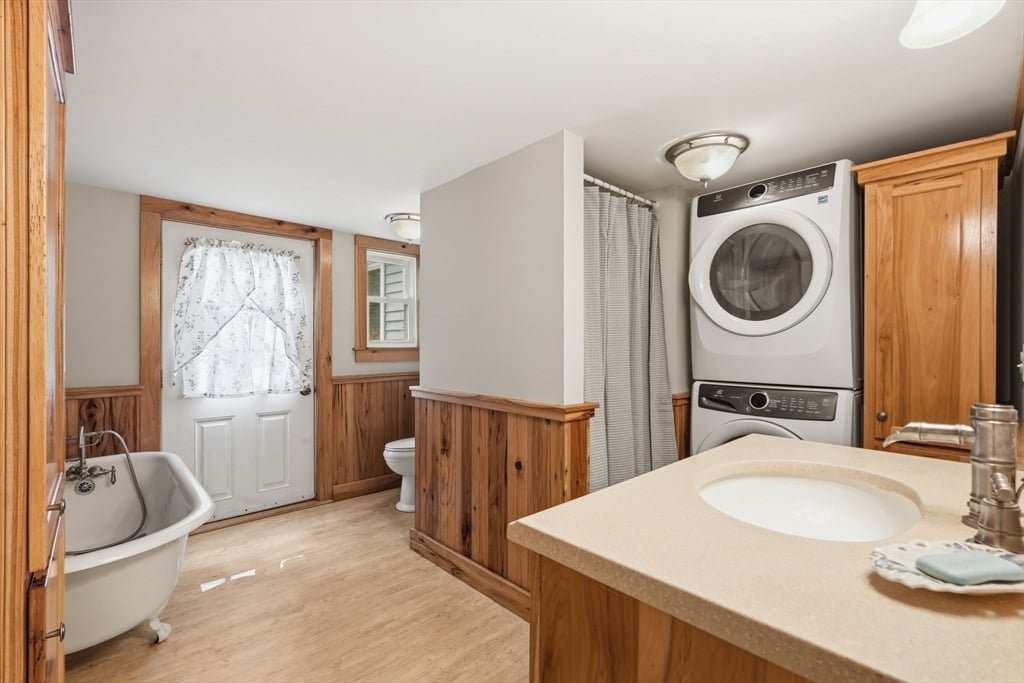 32 Eunice Williams Dr Photo 23