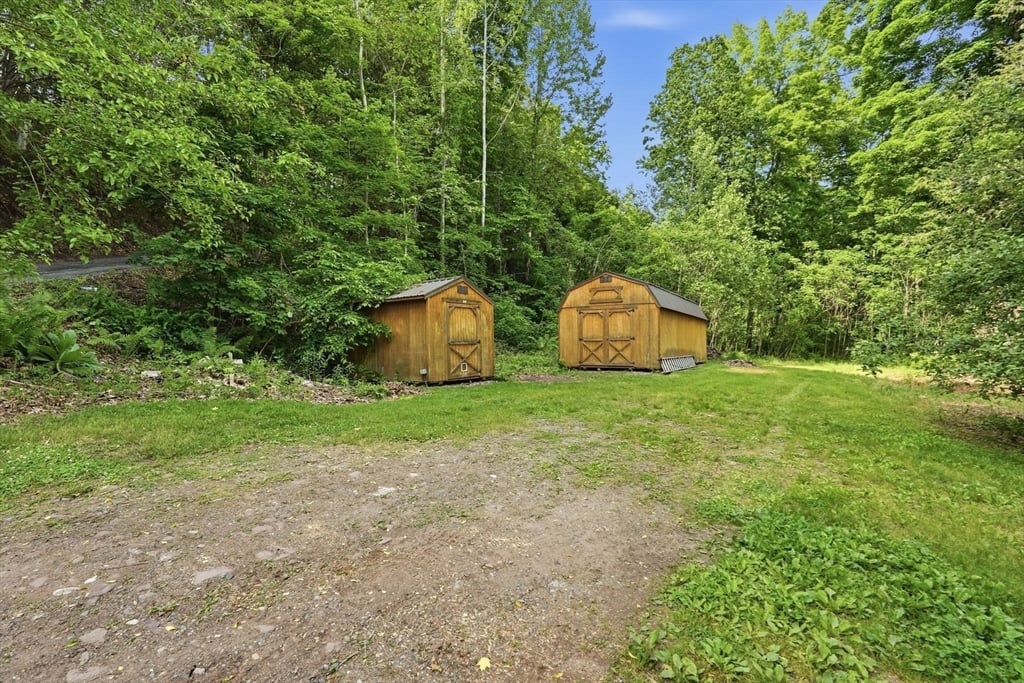32 Eunice Williams Dr Photo 36