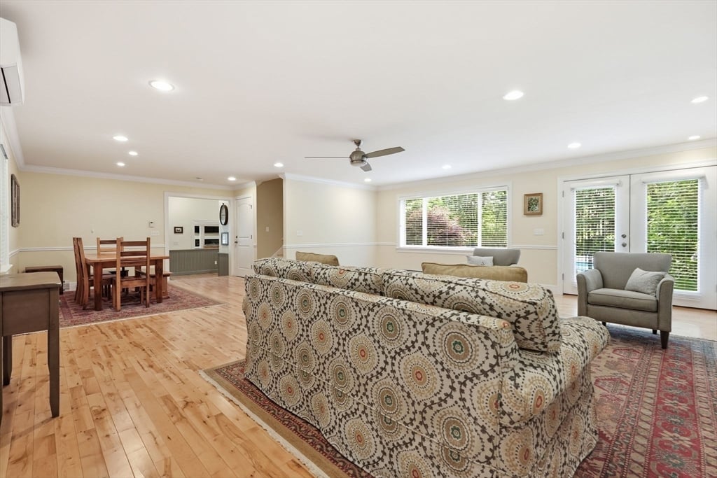 32 Eunice Williams Dr Photo 14