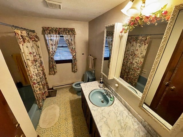 36 Line Street Photo 10