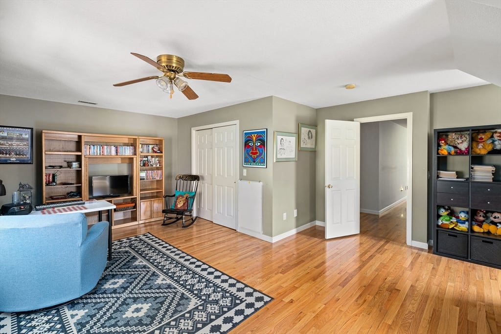 5 Golden Circle Photo 38