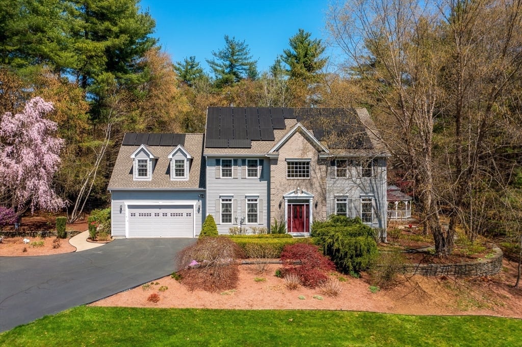 5 Golden Circle Photo 3