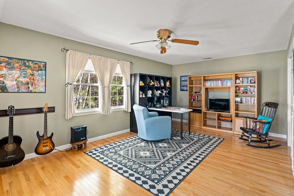 5 Golden Circle Photo 37