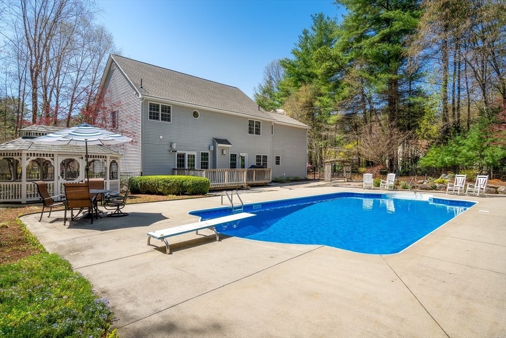 5 Golden Circle Photo 9