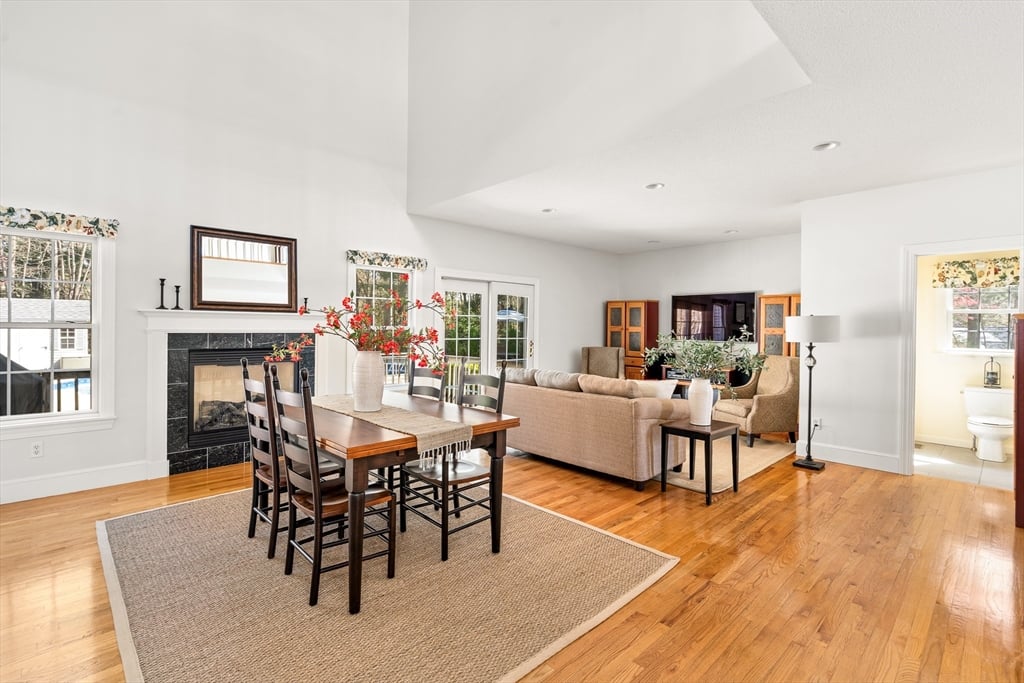 5 Golden Circle Photo 19