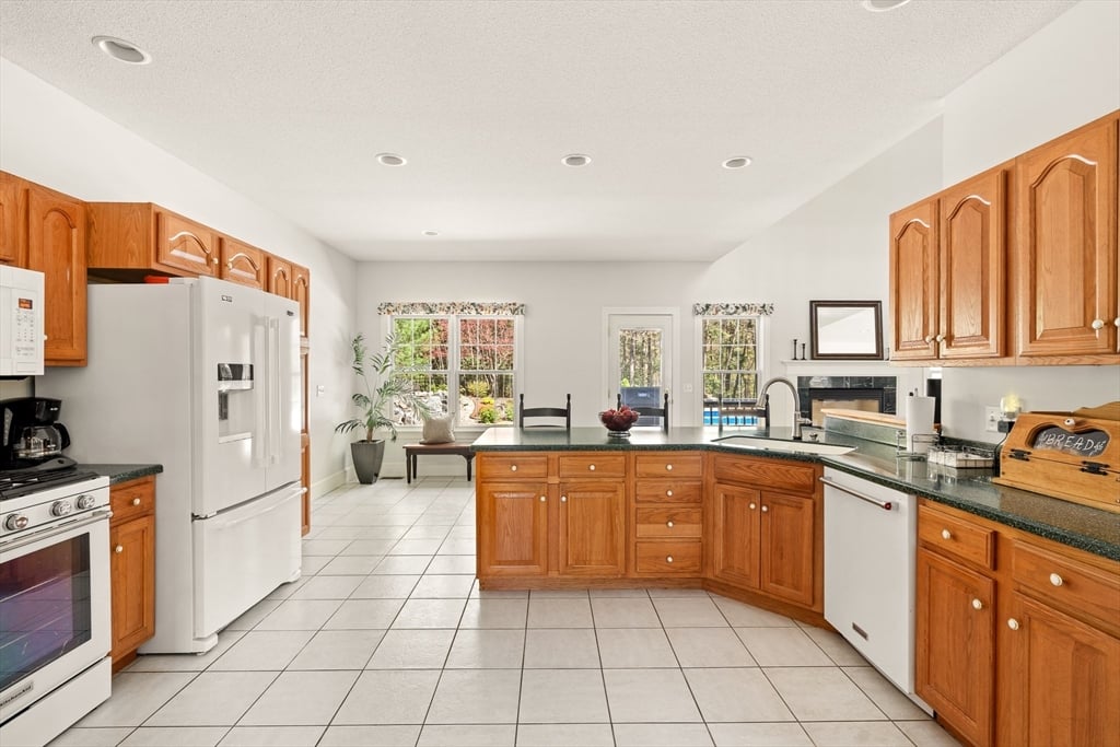 5 Golden Circle Photo 24