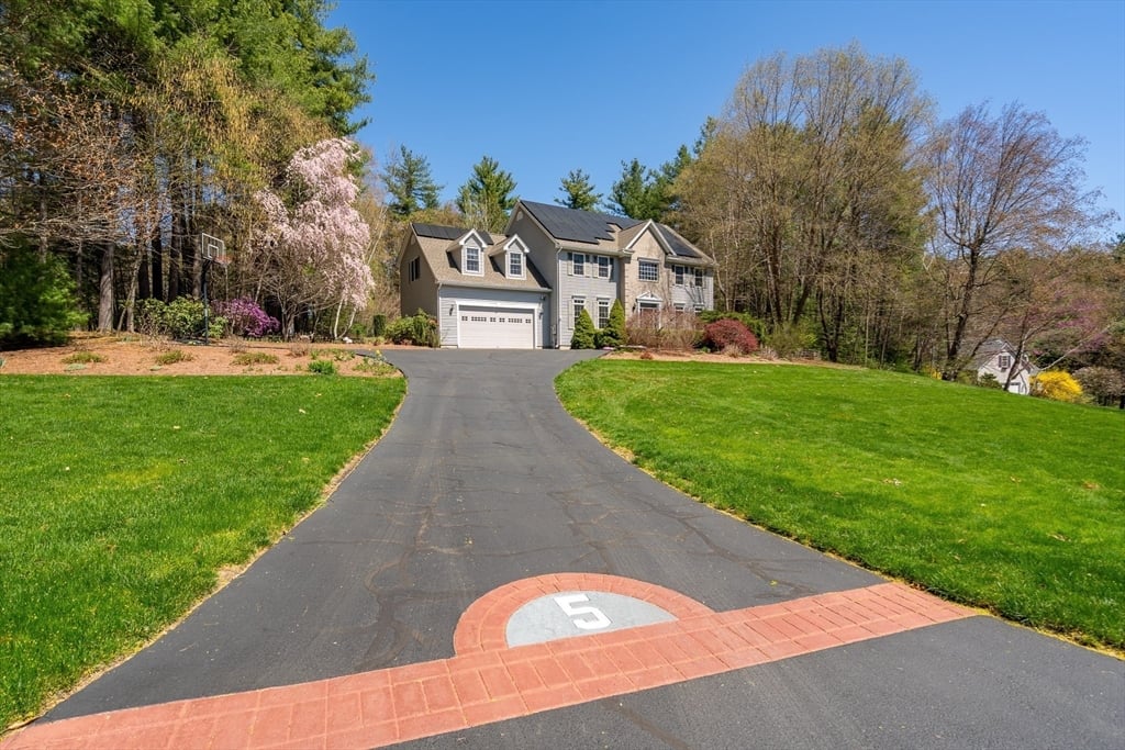 5 Golden Circle Photo 4