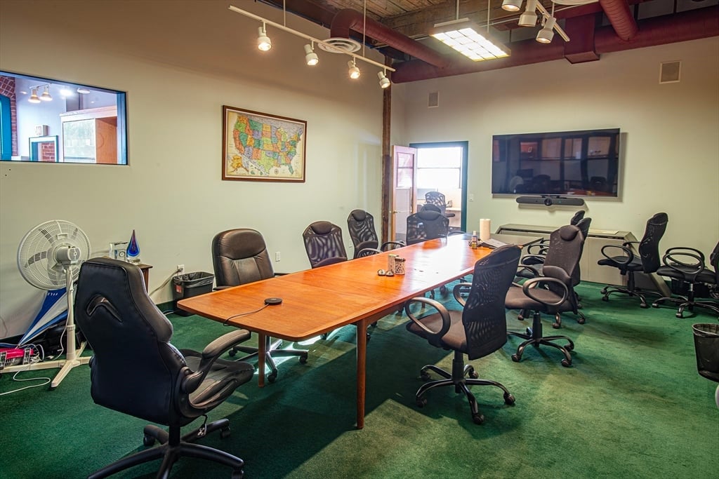 320 Riverside Dr  #1 Photo 12