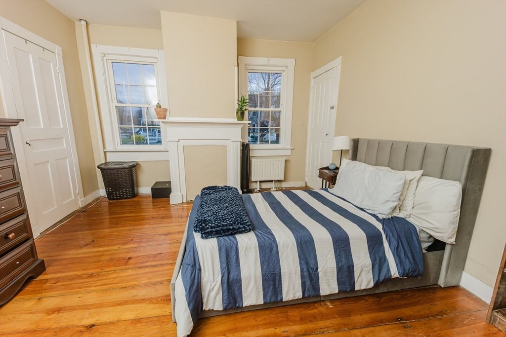 33 Main Street Photo 23