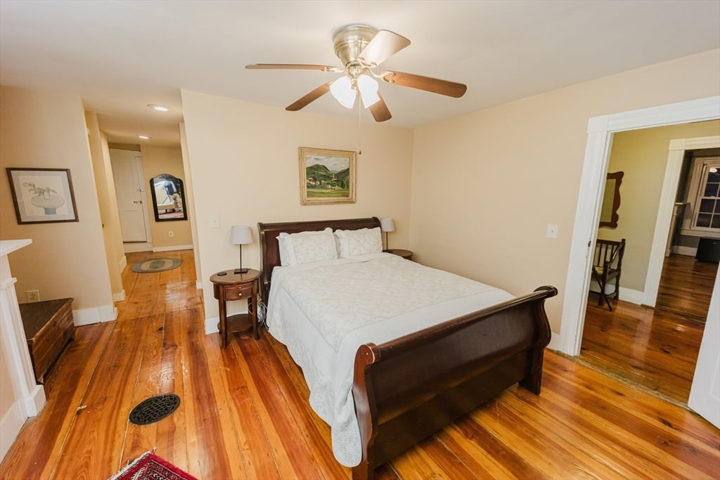 33 Main Street Photo 38