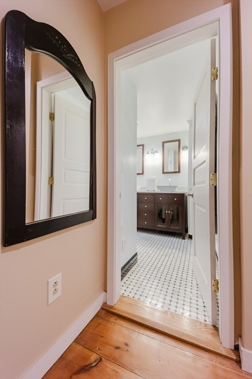 33 Main Street Photo 39