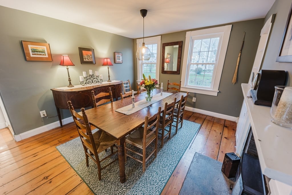 33 Main Street Photo 17