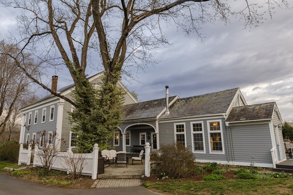 33 Main Street Photo 6