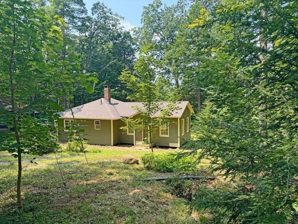 14 Wood Way Photo 34