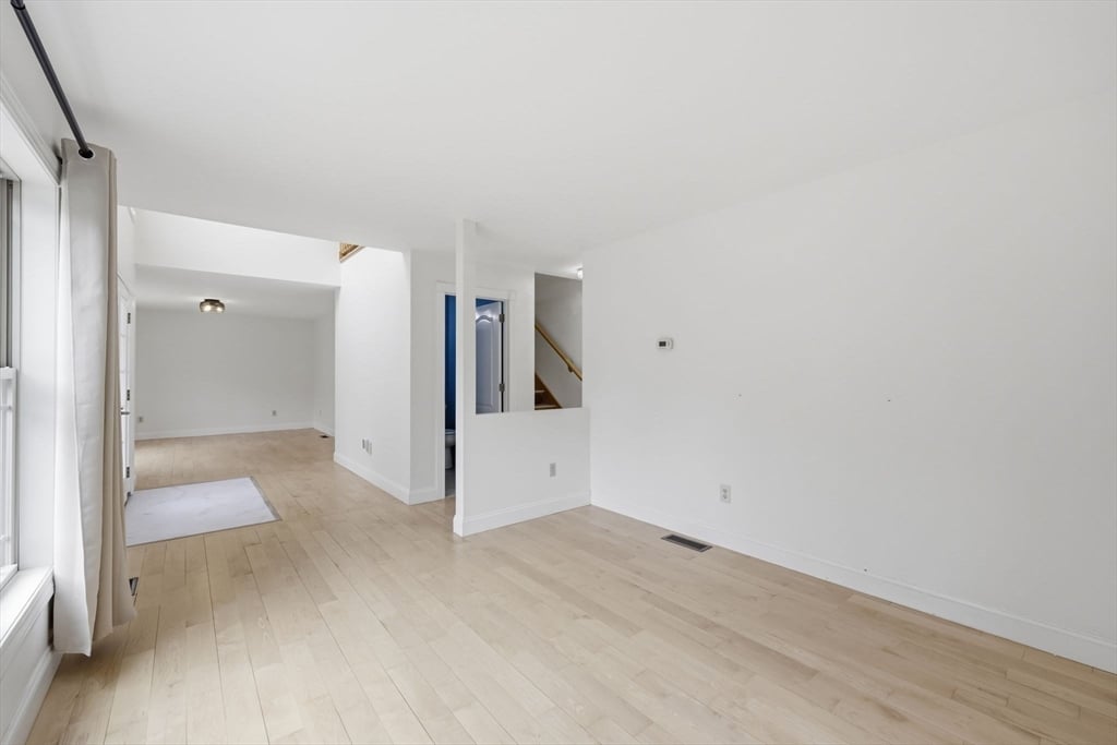 13 Shattuck Rd Photo 10