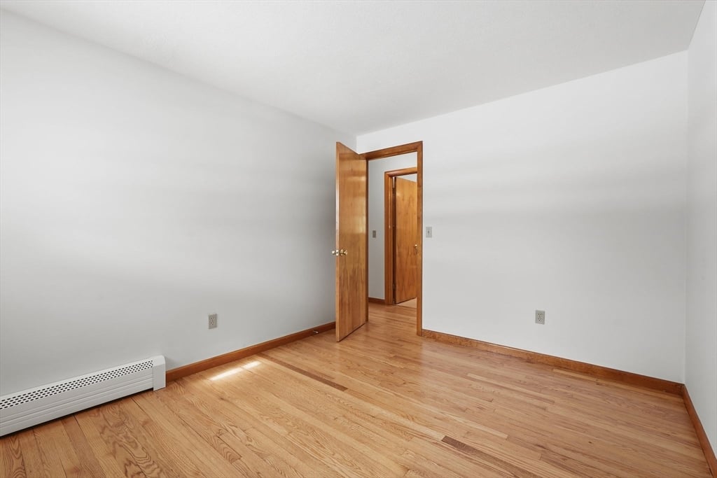 62 Bridge St. Photo 16