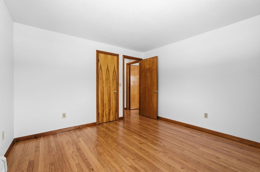 62 Bridge St. Photo 18