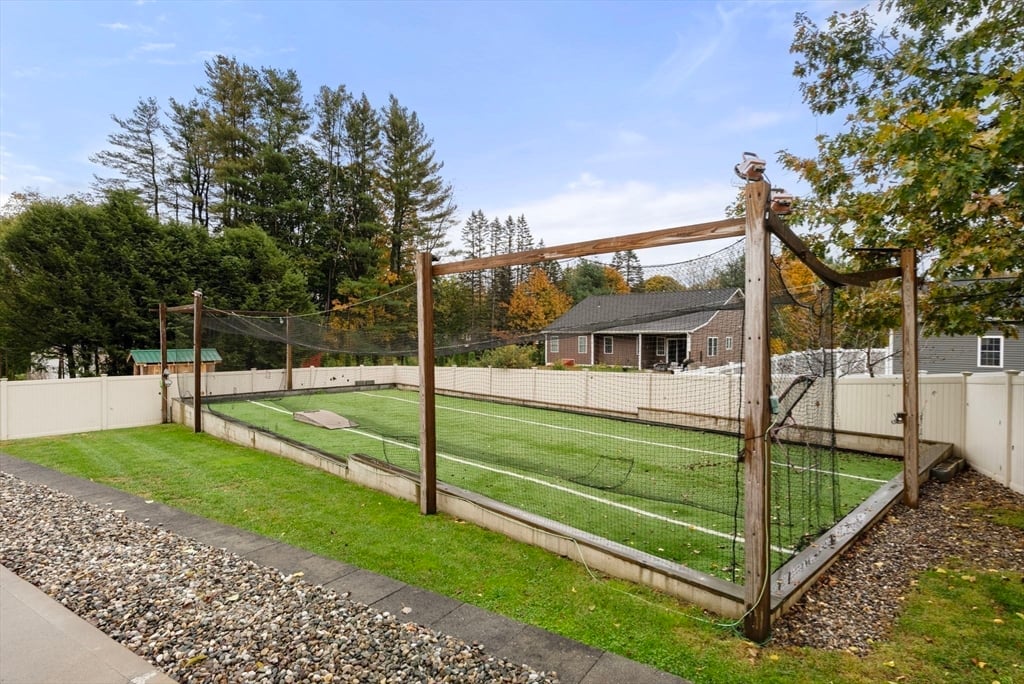 163 S. Shelburne Rd Photo 32