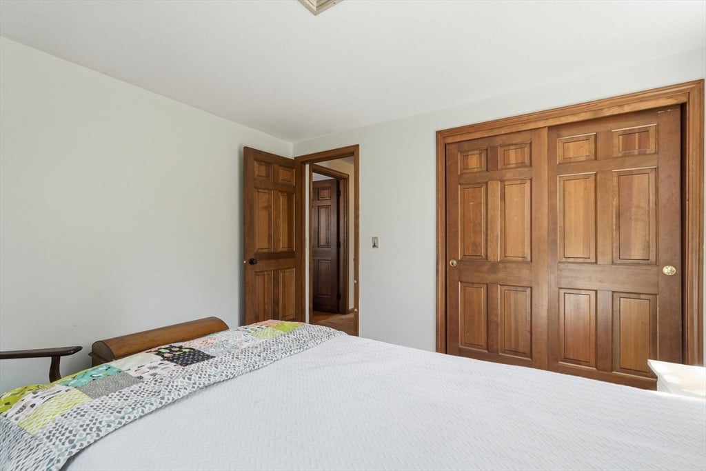 21 Meadow Wood Dr Photo 24