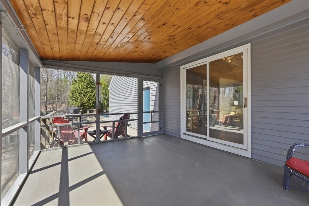 21 Meadow Wood Dr Photo 30