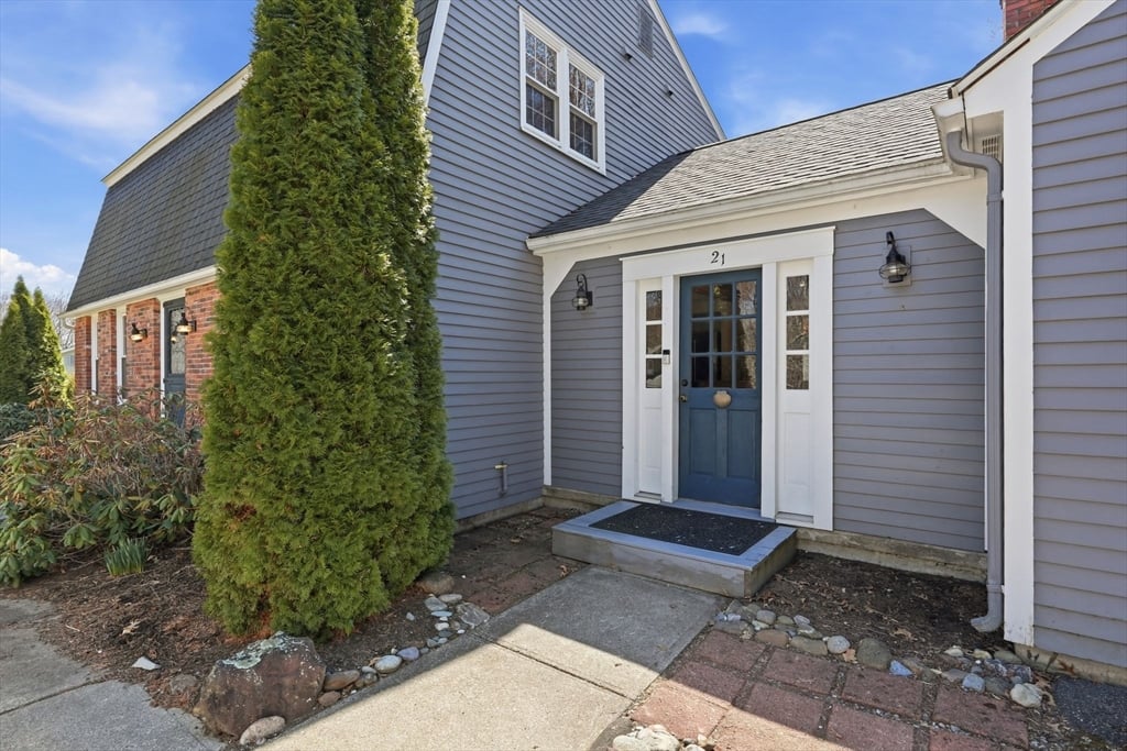 21 Meadow Wood Dr Photo 3