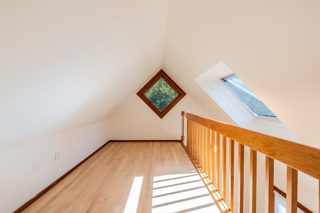 100 Larkspur Dr Photo 31