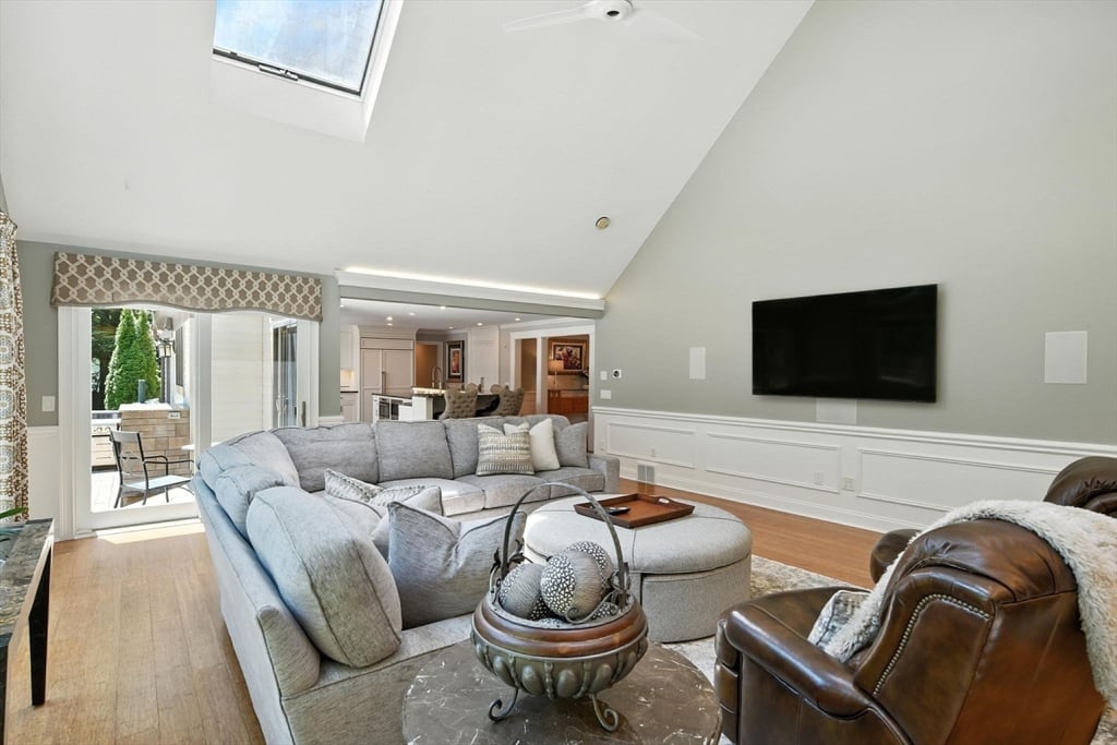 111 Ashford Road Photo 14