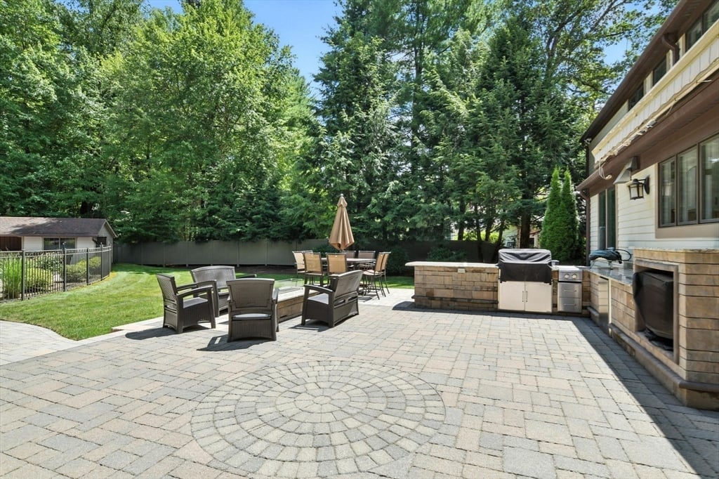 111 Ashford Road Photo 36