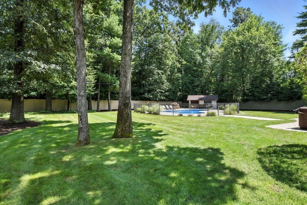 111 Ashford Road Photo 38