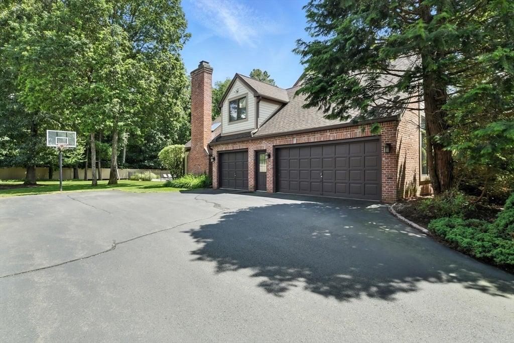 111 Ashford Road Photo 42