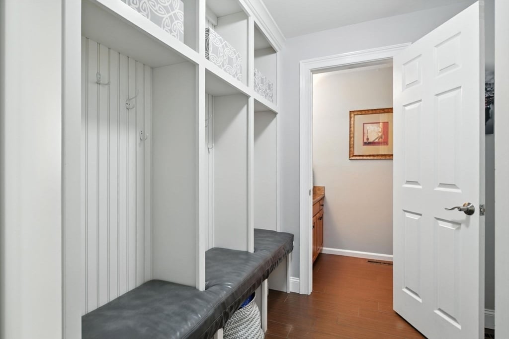 111 Ashford Road Photo 18