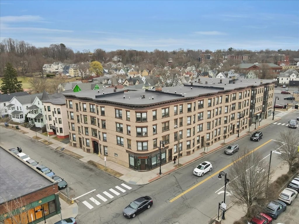 64 Myrtle Street Photo 21