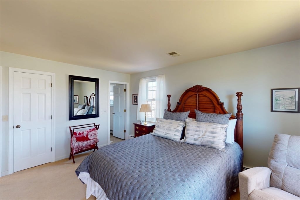 101 Plain Rd W Photo 28