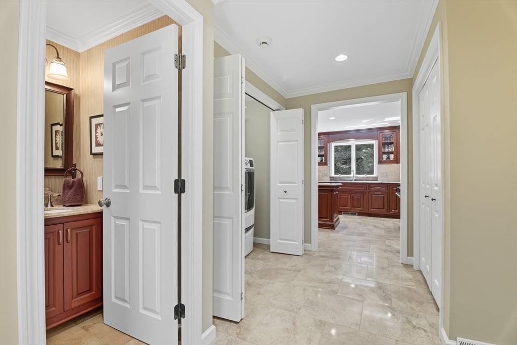 441 Inverness Lane Photo 6