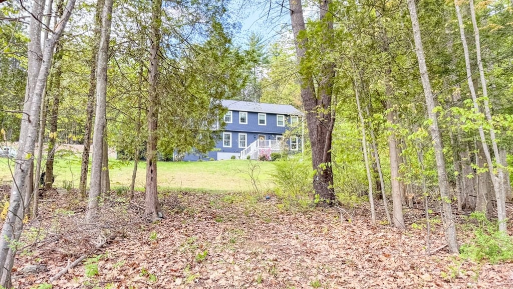 609 Gulf Road Photo 2