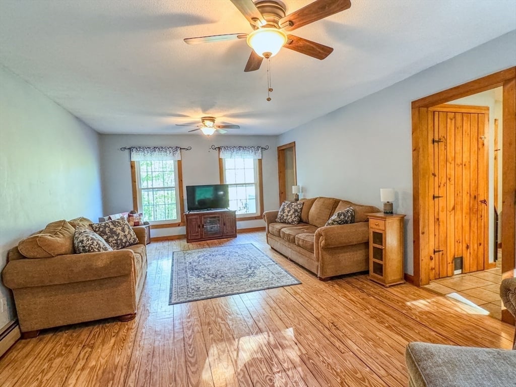 609 Gulf Road Photo 17