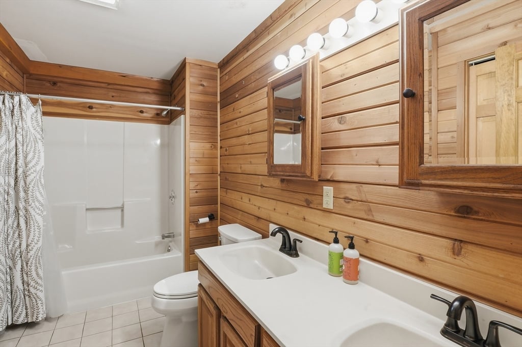 135 Mallard Dr Photo 33