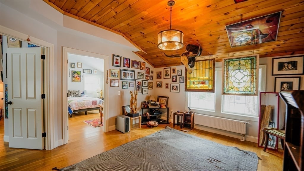 11 Dragon Circle Photo 17