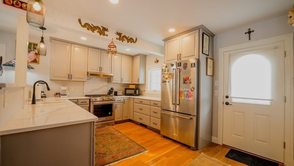 11 Dragon Circle Photo 13