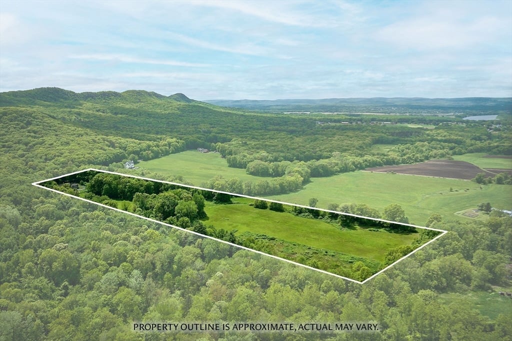 100 Chmura Road Photo 36