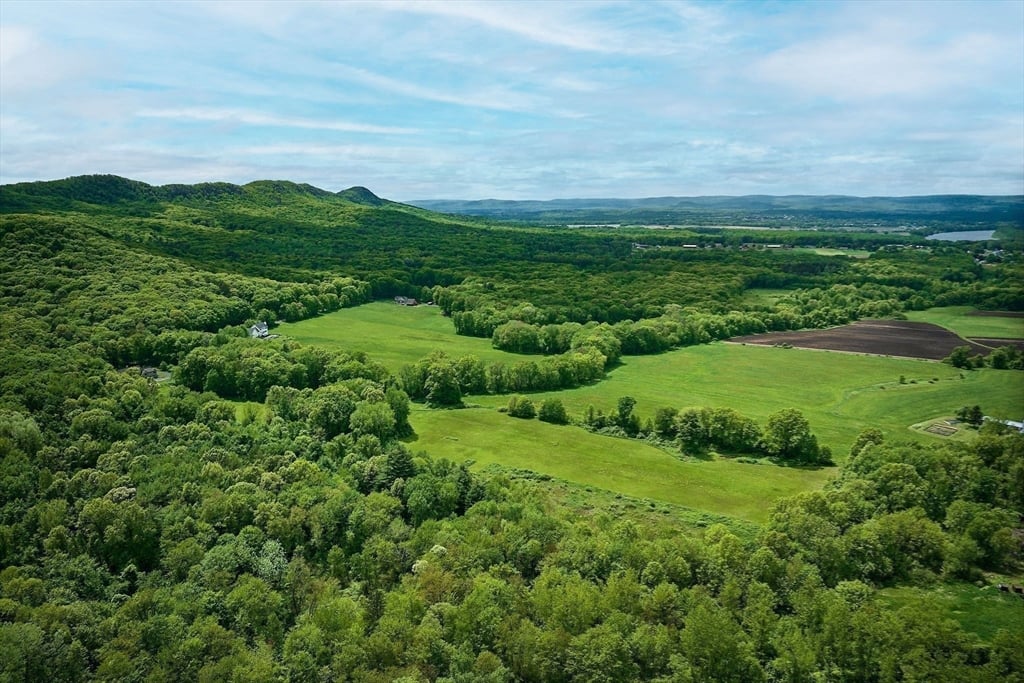 100 Chmura Road Photo 35