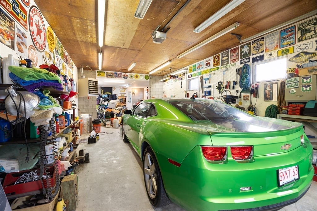 345 Greenfield Road Photo 33