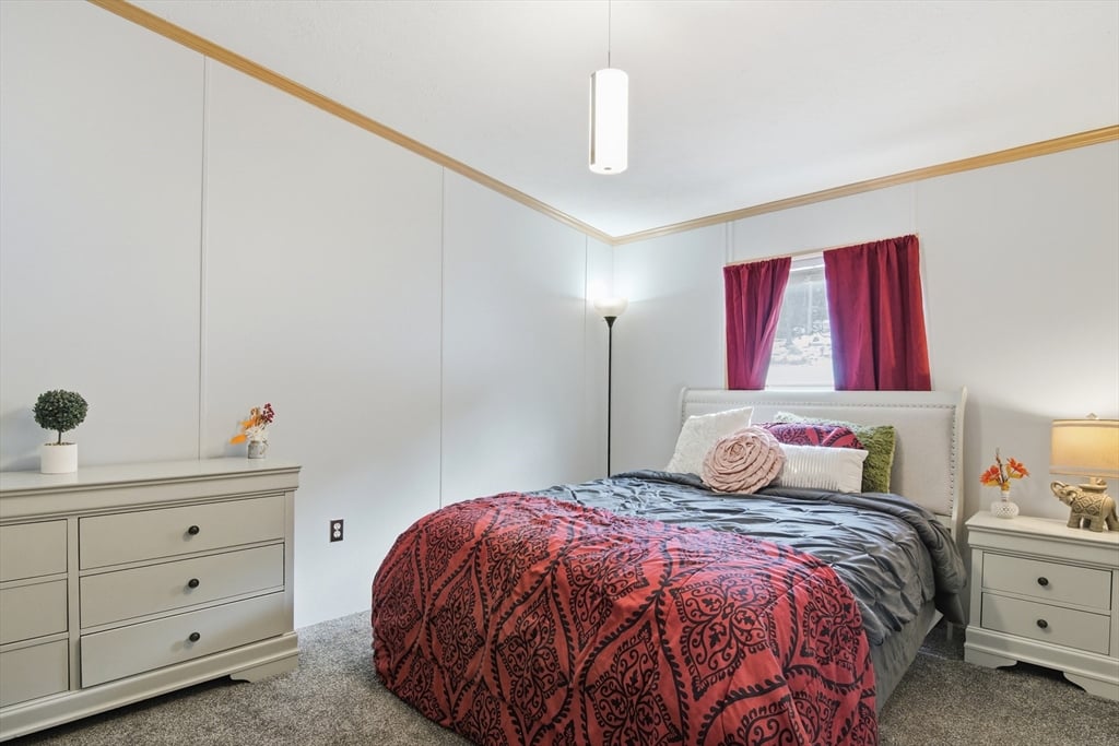 143 E Buckland Rd Photo 7